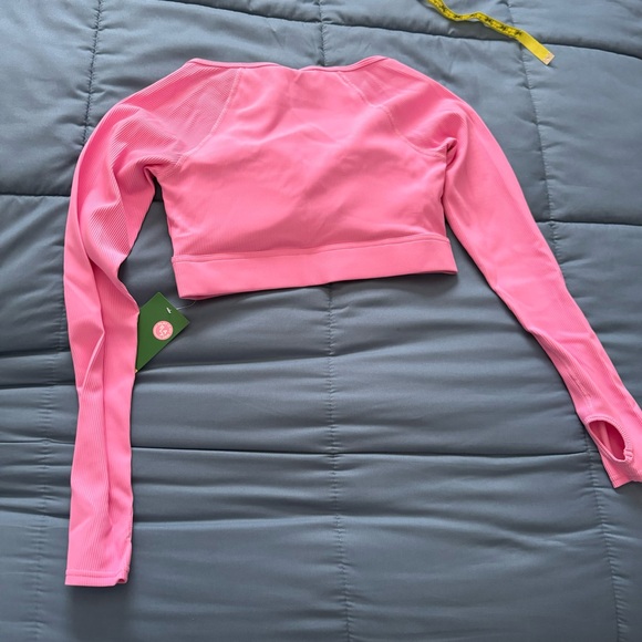 NWT Halara Ribbed Halter Strap Thumb Hole Cropped Yoga Sports Top (pink) Medium - Picture 4 of 11